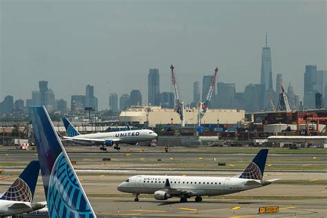 United Airlines Details Temporary Newark New Jersey Airport Flight