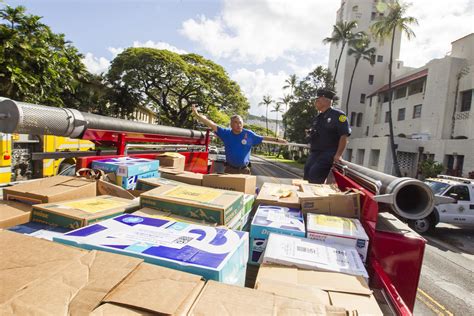 Hawaii foodbank provides food so that no one in our family goes hungry. Hawaii Foodbank's 28th Annual Food Drive Day, April 15