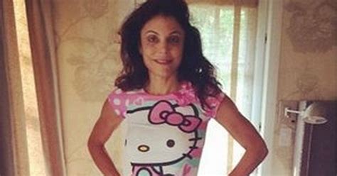 Bethenny Frankel Criticised After Wearing Four Year Old S Pyjamas See