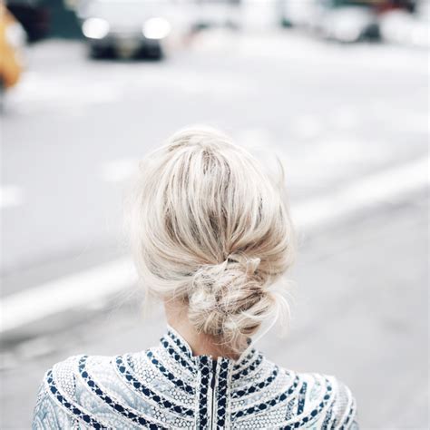The Best Low Messy Buns On Pinterest Sand Sun And Messy Buns