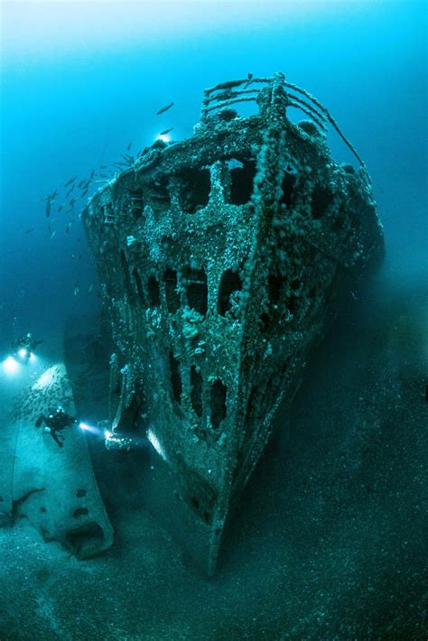 Stunning Underwater Snaps Show Wreckage Of Huge Ship Sunk By Six