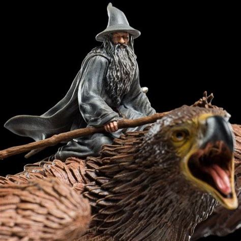 Weta Gandalf On Gwaihir Lord Of The Rings Statue By Weta