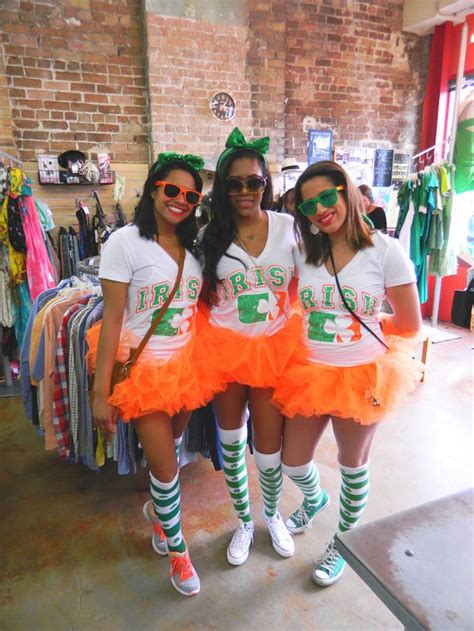 26 halloween costumes for every sorority costumes halloween costumes halloween