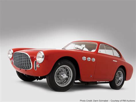 Neben pininfarina wurden auch scaglietti, bertone und vignale mit dem design von ferraris beauftragt. COACHBUILD.COM - Vignale Ferrari 225 Sport Berlinetta 0168ED