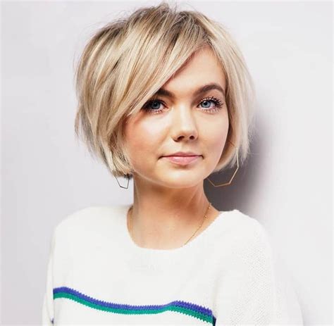 25 Stunning Blunt Bob With Bangs To Try In 2023