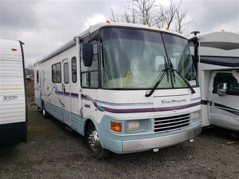 Auction Ended Salvage Rv Ford F53 1999 White Is Sold In Woodburn Or