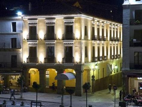 Das gebäude wurde im 19. Hotel Casa Don Fernando (Cáceres, Extremadura) - Hotel ...