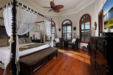 Here are some causes and solutions to this problem Tropical Master Bedroom with Paint1, High ceiling, Crown ...