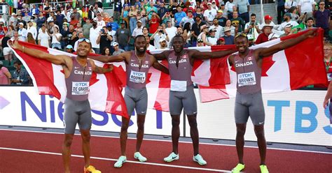 Canada Stun Us To Win Mens 4x100 Relay Gold Reuters