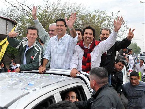Unos viajeros quedan atrapados en un bosque del sur de italia, donde deben luchar desesperadamente para salir con vida de allí. Comenzó la elección en Chaco, donde Capitanich busca su ...