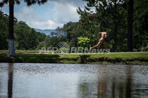 裸の競技大会 「brazilian Naturist Olympics」開催 ブラジル 写真7枚 国際ニュース：afpbb News