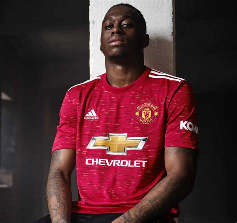 Stay up to date on manchester united soccer team news, scores, stats, standings, rumors, predictions, videos and more. Manchester United officially launch new kit pics