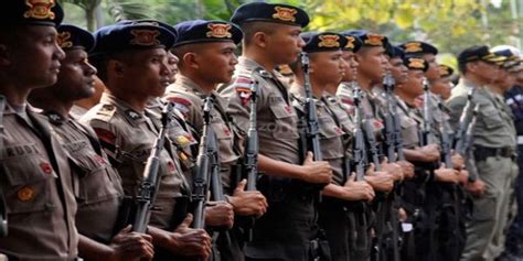 Perbandingan Gaji Polisi dan TNI, Apakah Lebih Besar?