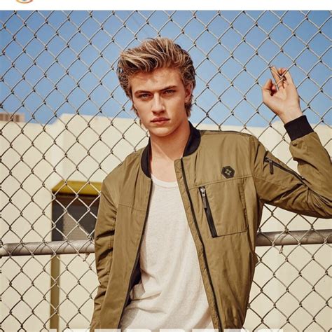 Lucky Blue Smith S Instagram Biography Height Age Girlfriend And More