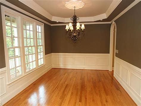 By painting above the chair rail and below the chair rail the same color, the room looks bigger. Chair rail ideas on Pinterest | Dining Room Paint, Paint ...