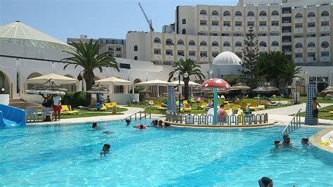 See full list on ar.wikipedia.org سوسة تونس مقتطفات من عطلتي الصيفية - YouTube
