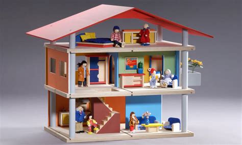 Gerade bauherren, die über wenig erfahrung beim hausbau verfügen, können dafür auch auf ein. Puppenhaus selber bauen | selbst.de