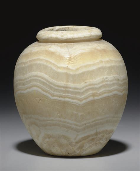 An Egyptian Alabaster Jar Early Dynastic Dynasty I Iii 2920 2575 B