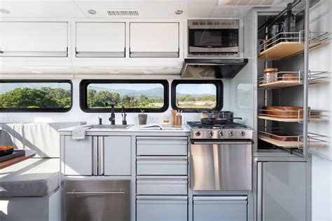 Luxury Rv Kitchens Guide Choosing The Best Living Vehicle