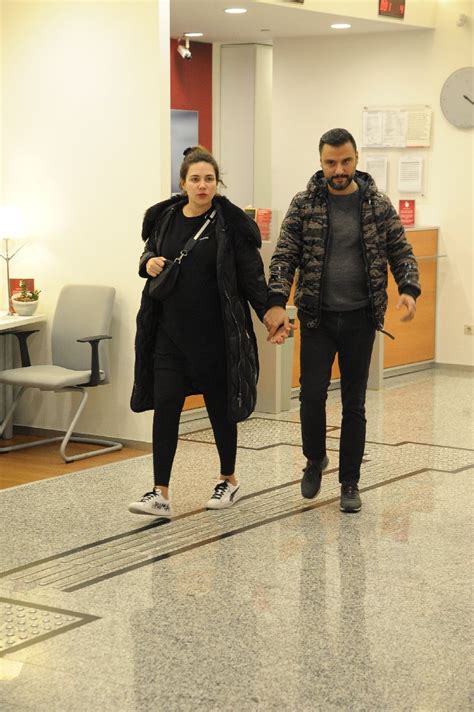 Ve bahsi geçen kişilerin bu tweeti asla kavrayamayacağı gerçeği ‍. ''Neyi saklayayım ki. Ben direkt göstereceğim''
