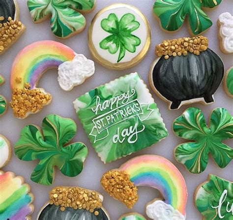 This recipe for almost swig sugar cookies is a copycat recipe for a popular cookie originally sold in originally the swig sugar cookie was baked by dutchman's market/cravings bakery in santa clara. 12 Stunning St. Patrick's Day Sugar Cookies | Random Acts of Baking