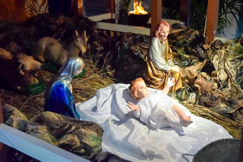 Đọc truyện malam natal penuh kenangan (end). FOTO Kenangan Malam Natal 2019 Paroki Santa Maria YTTN - Gereja SPMYTTN - Paroki Kelayan