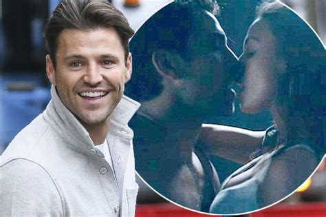 michelle keegan s steamy sex scenes don t bother husband mark wright he s more interested in