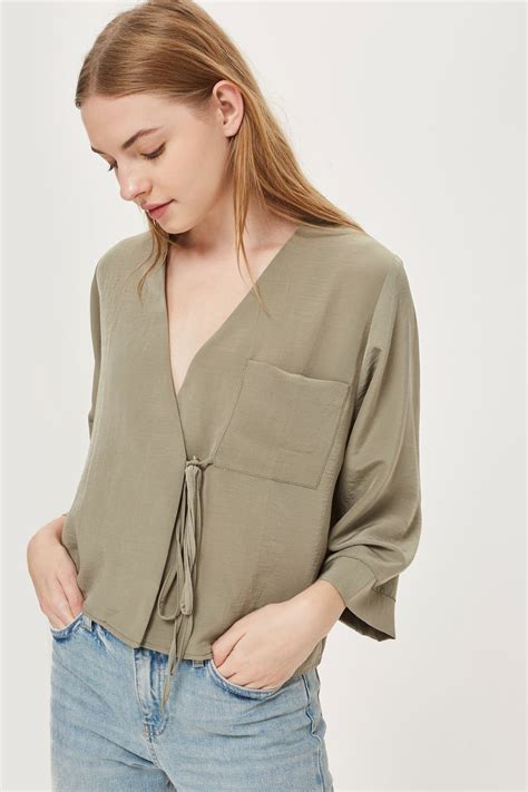Because of their low cost, ease of use, and binding strength, cable ties are ubiquitous, finding use in a wide range of other applications. Tie Wrap Blouse | Fashion, Topshop, Clothes