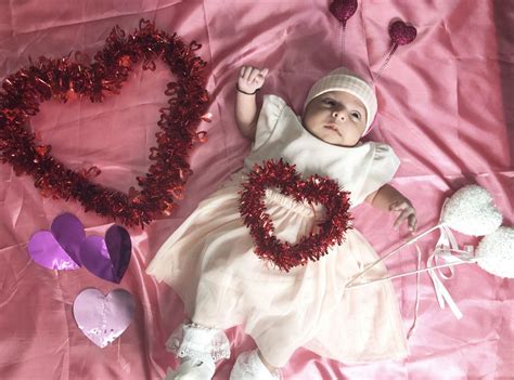 Valentines Baby Photoshoot | Newborn baby photoshoot, Baby photoshoot, Valentines baby photoshoot