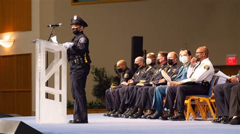 Detroit Holds First Graduation Ceremony In Person For Officers Since