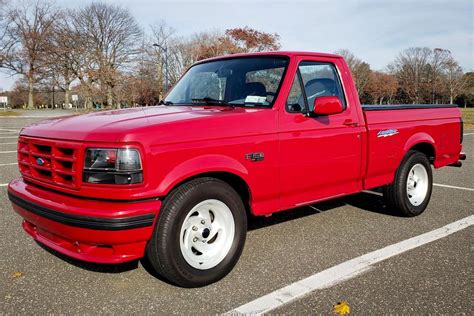 Extremely Clean 1994 Ford F 150 Svt Lightning Up For Auction
