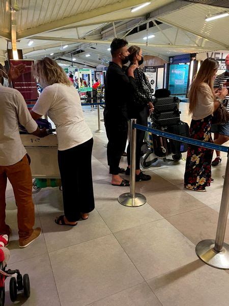 Bianca dragusanu, vacanta in maldive cu noul iubit milionar. Bianca Drăgușanu se iubește cu Gabi Bădălău. Imaginile ...