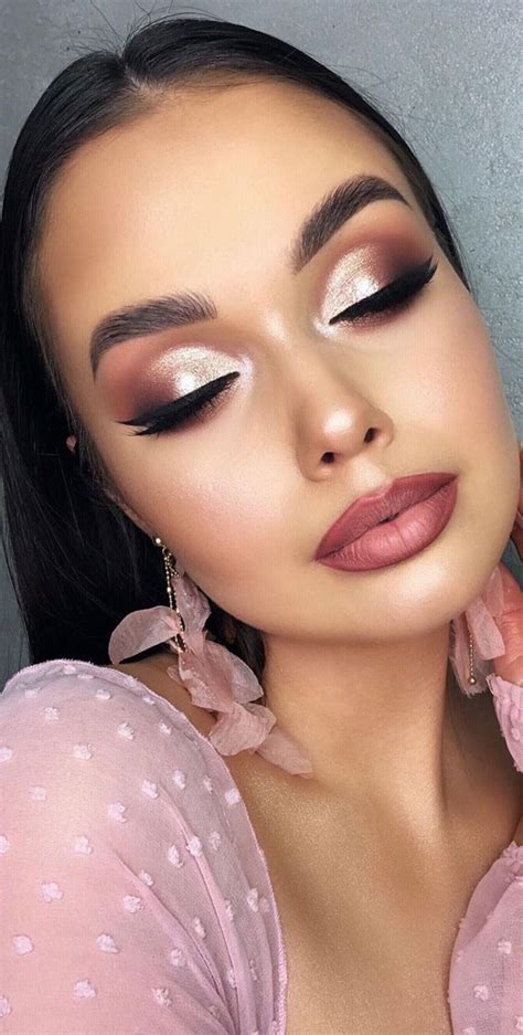 Stunning Makeup Looks 2021 Pink Rose Gold And Pink Lips