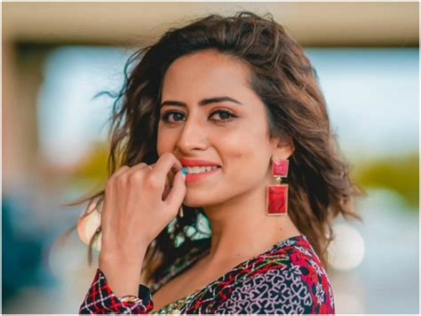Tv Actress Sargun Mehta Finds Web Scene In India Slightly Overrated