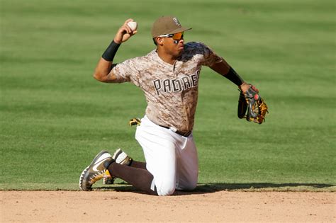 San Diego Padres: Solarte's versatility undervalued in 