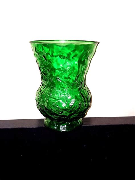Hoosier Green Glass Vase Crinkle Texture Bulb Shaped Mid Etsy Canada Green Glass Vase Green