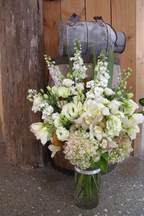 Vidabela Rustic Themed Wedding Flowers