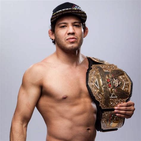 Gilbert Melendez The First Ever Wec Lightweight Champion And The Last