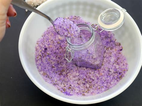Homemade Lavender Bath Salt Tutorial