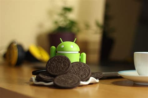 Android Cupcake Home Screen