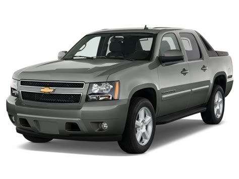 2008 Chevrolet Avalanche Prices Reviews And Photos Motortrend