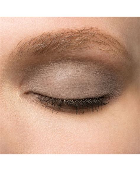 Before color dries and sets, use smudger tool to blend and diffuse color to desired effect. Julep Eyeshadow 101 Crème-To-Powder Eyeshadow Stick ...
