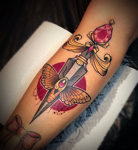 aggregate more than 65 feminine dagger tattoo super hot vn