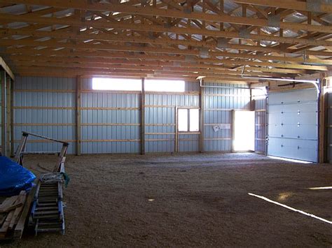 Get the latest news on diy pole barns including our current project photos and stories. 40x60x12 DIY Pole Barn | It's quite bright. This saves on ...