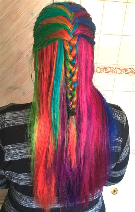 Pin Van Monique Williams Op Colored Hair Vlechten