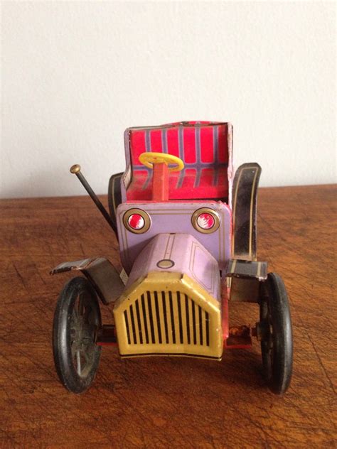 La velocidad del carro de juguete es de 8m/s. Juguete Antiguo Carro De Lámina Japonés - $ 1,000.00 en ...