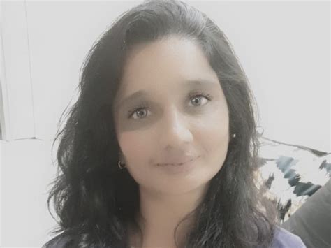 Indiancandyxx Black Haired Indian Older Mom Webcam