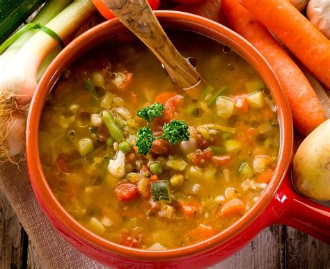 Cómo Hacer Una Sopa De Verduras Sabrosa Y Saludable Al Estilo Italiano