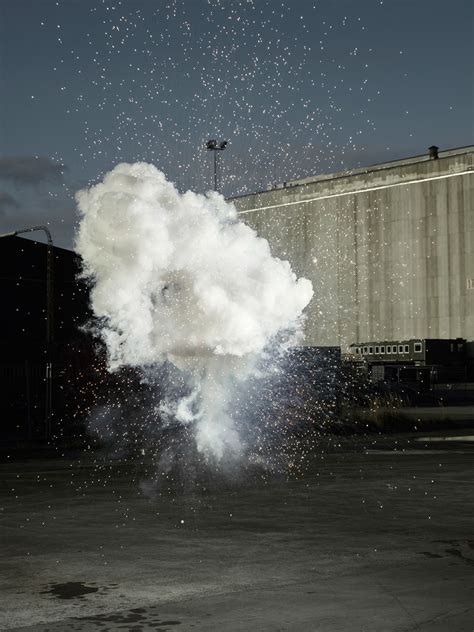 Different Kind Of Explosions World Photography Hermann Explosion