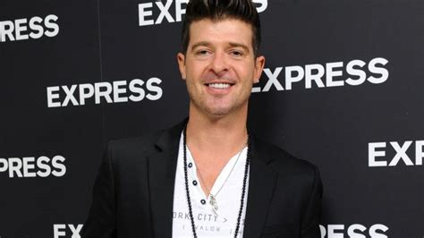 discovernet the real reason you don t hear from robin thicke anymore